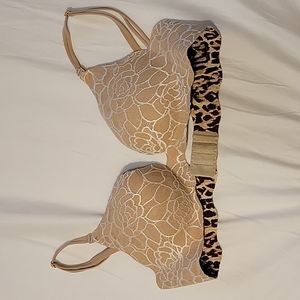 34A Victoria's Secret VERY SEXY Push-Up Bra